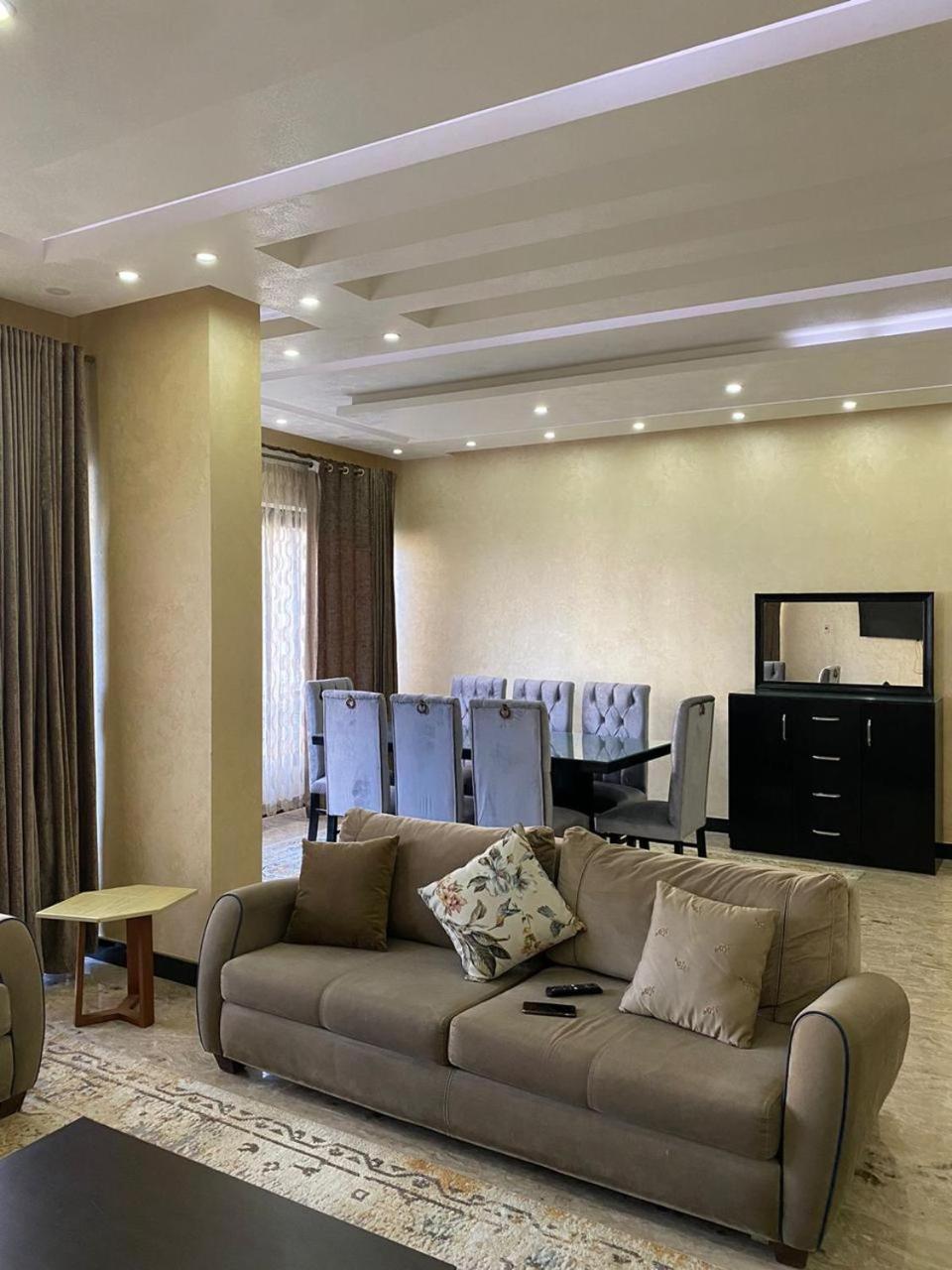 Apartment Waterway Compound 3 Bedroom *